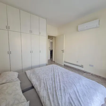 Appartement Venus Gardens 2 In *